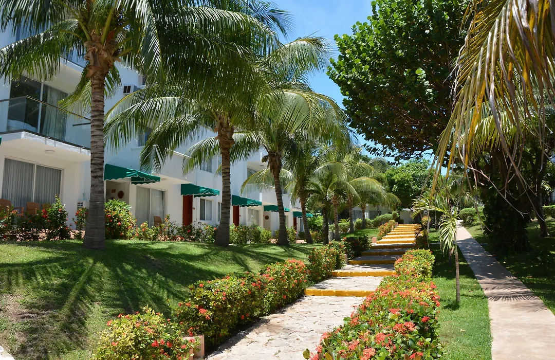 Hotel Dos Playas Faranda Cancún-1